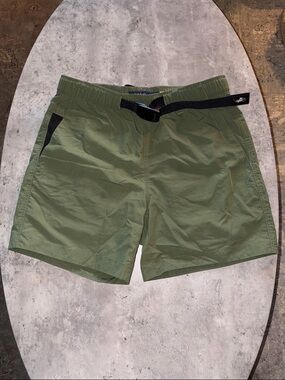 Polo Ralph Lauren Olive Green Casual/Hybrid Shorts with Black Belt Accent